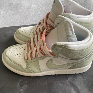 Nike Air Jordan 1 Retro Seafoam   Athletic Shoes Sneakers CU0449-002